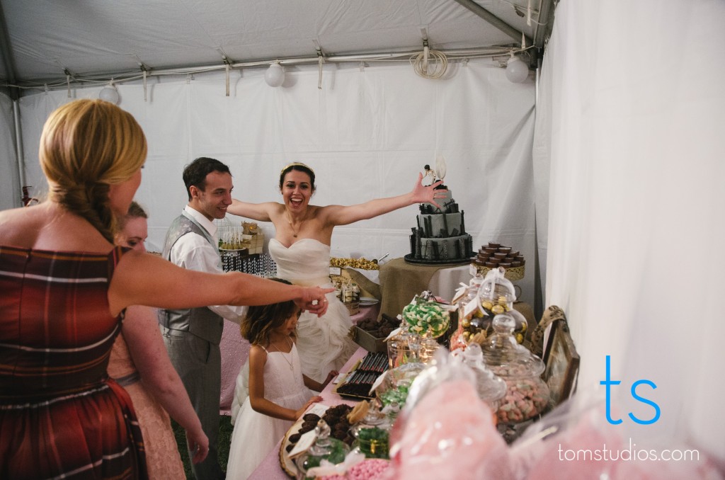 Secret Wedding Deserts Suprise Cat Deeley