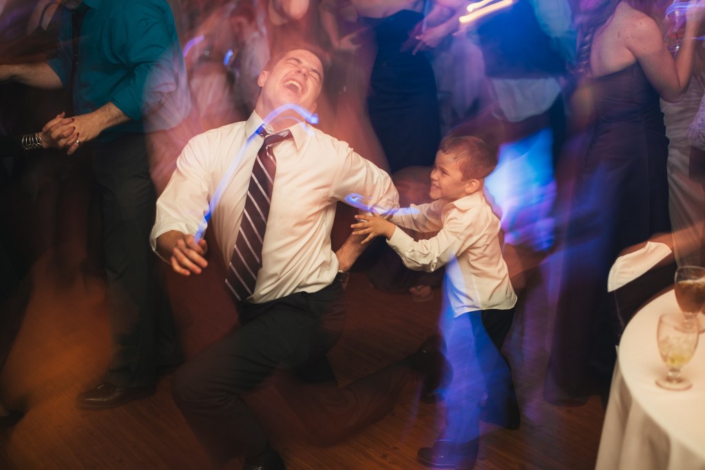 Fun at Dibbles Inn with Tom Studios Wedding Photography