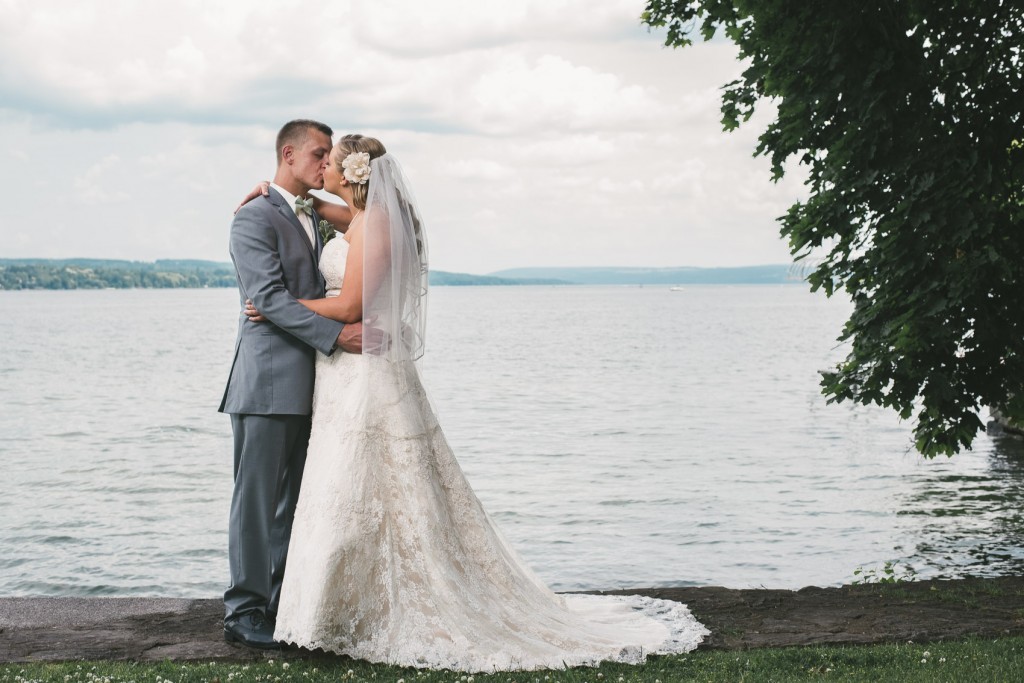 Steph and Ben wedding Skaneateles Barn Wedding with Tom Studios