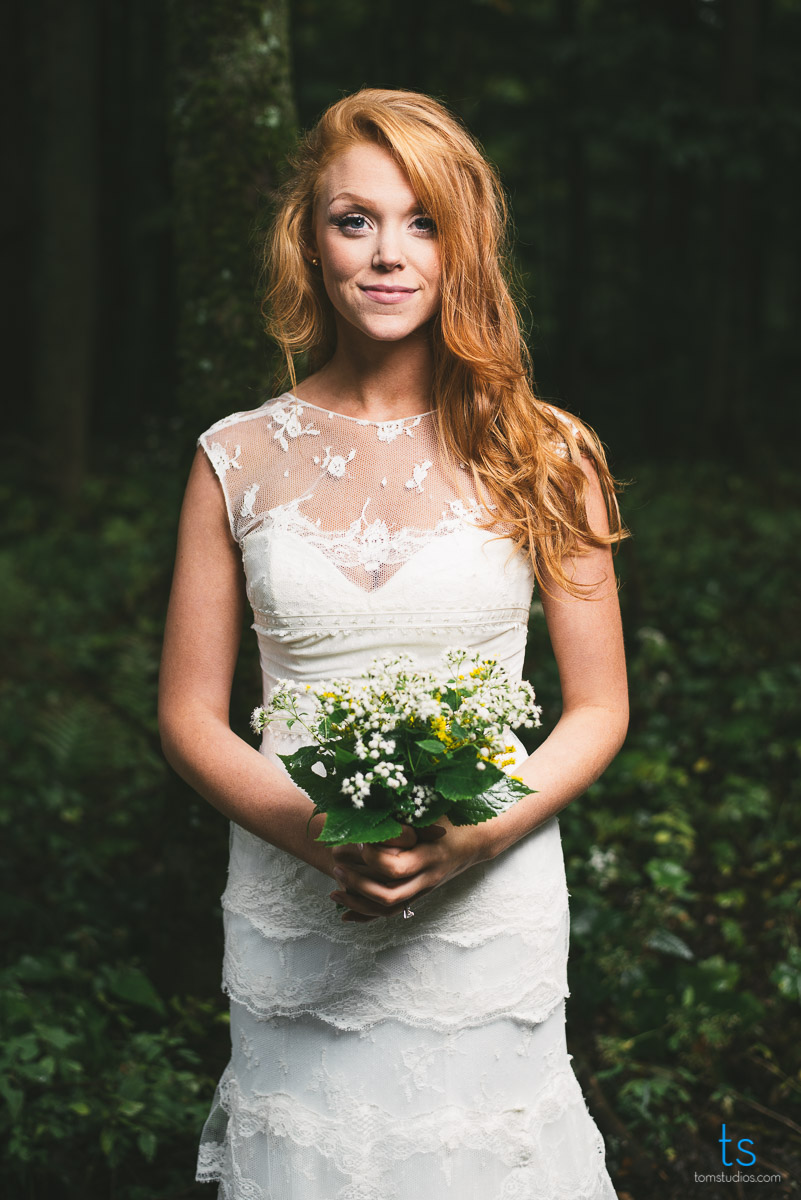 Rachel and Thomas's Wedding at Barnes Barn and Green Lakes Park with Tom  Studios