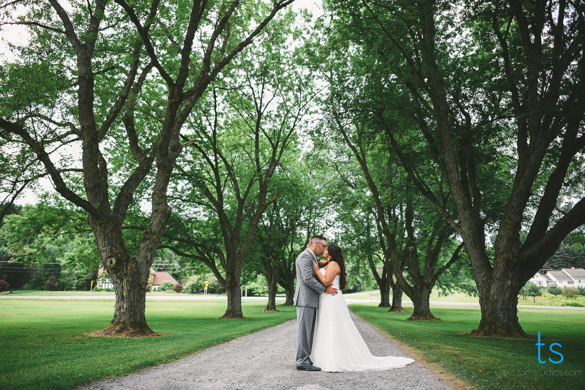 Audra and Eric wedding with Tom Studios