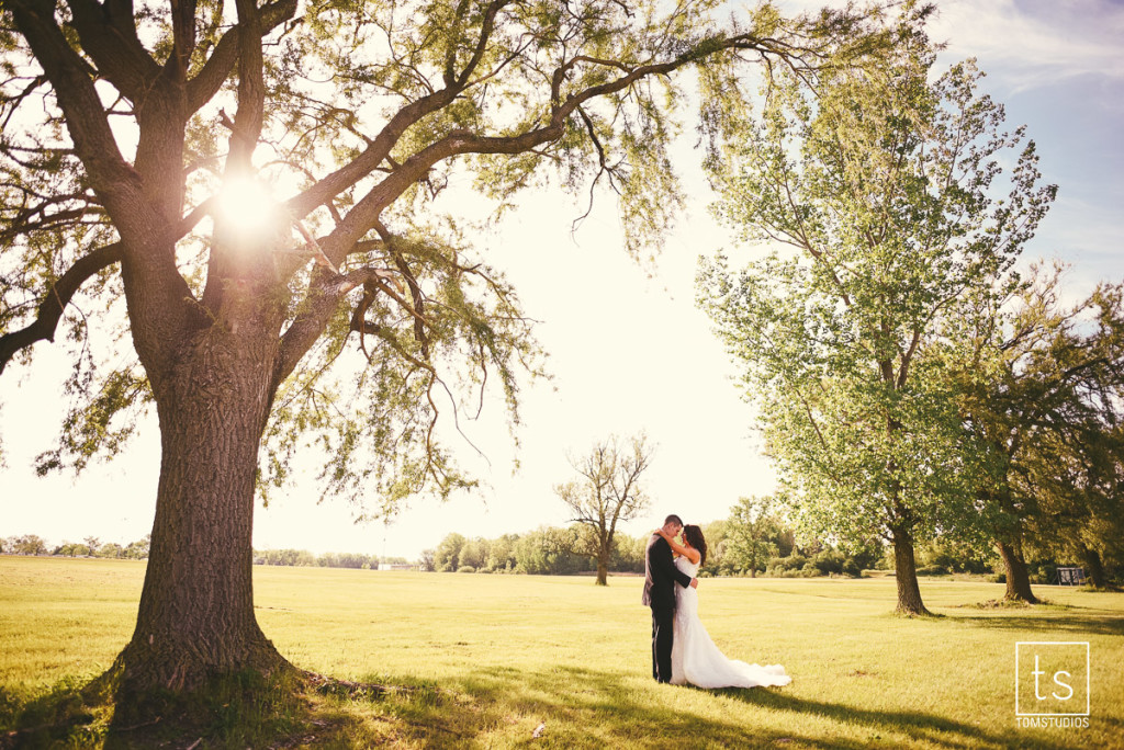 Elizabeth and Dustin's Wedding at Vernon Downs with Tom Studios